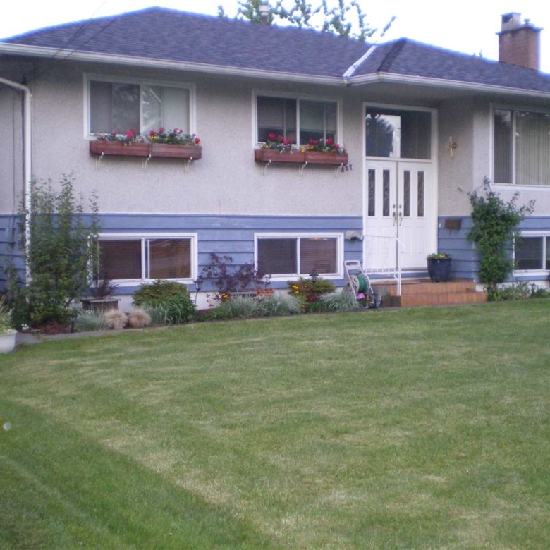 827 Rondeau Street