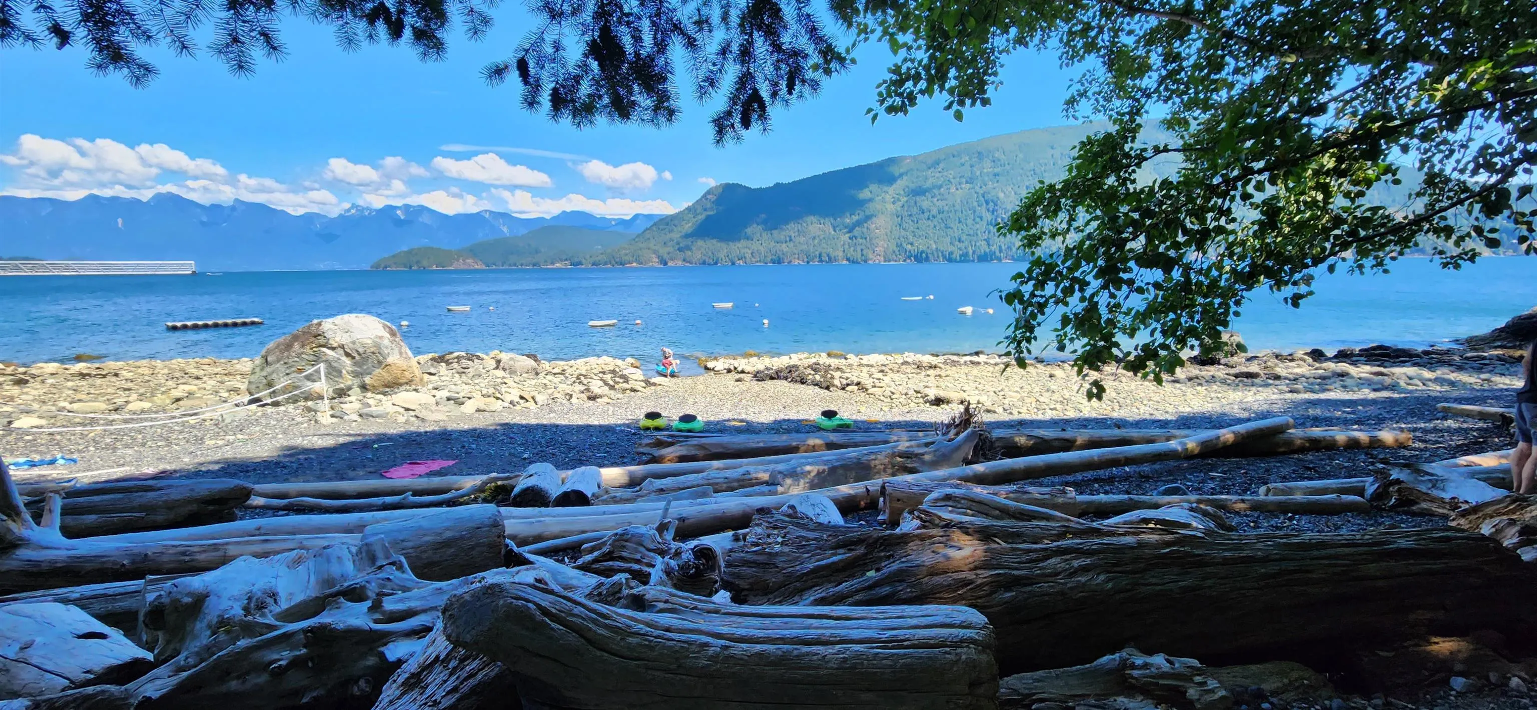 Beautiful wreck beach. Perfect for kayaking, swimming or watching the sunrise.