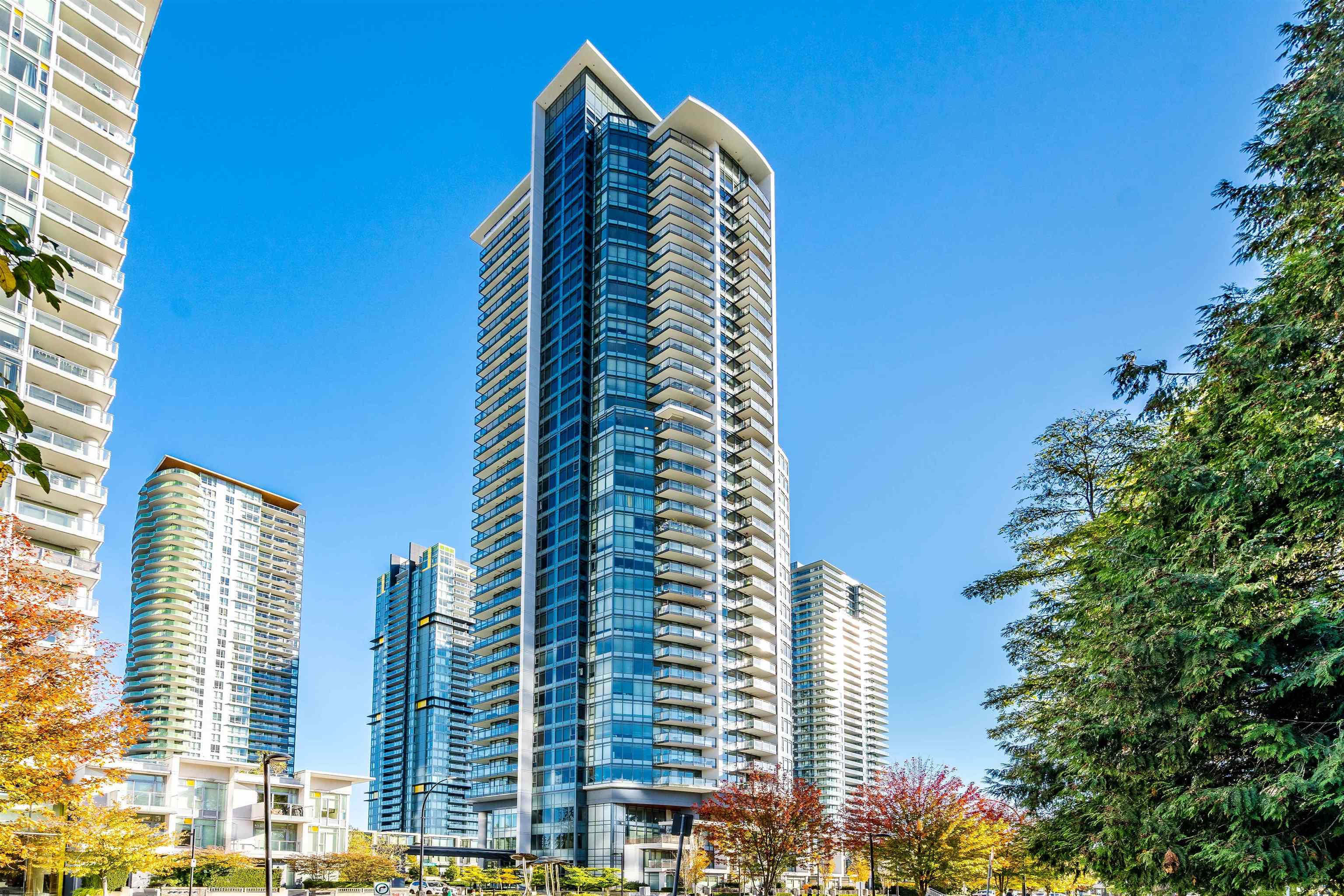 2604-4900 LENNOX LANE, Burnaby, British Columbia V5H 0G9 Apartment/Condo, 2 Bedrooms, 2 Bathrooms, Residential Attached,For Sale, MLS-R2829658