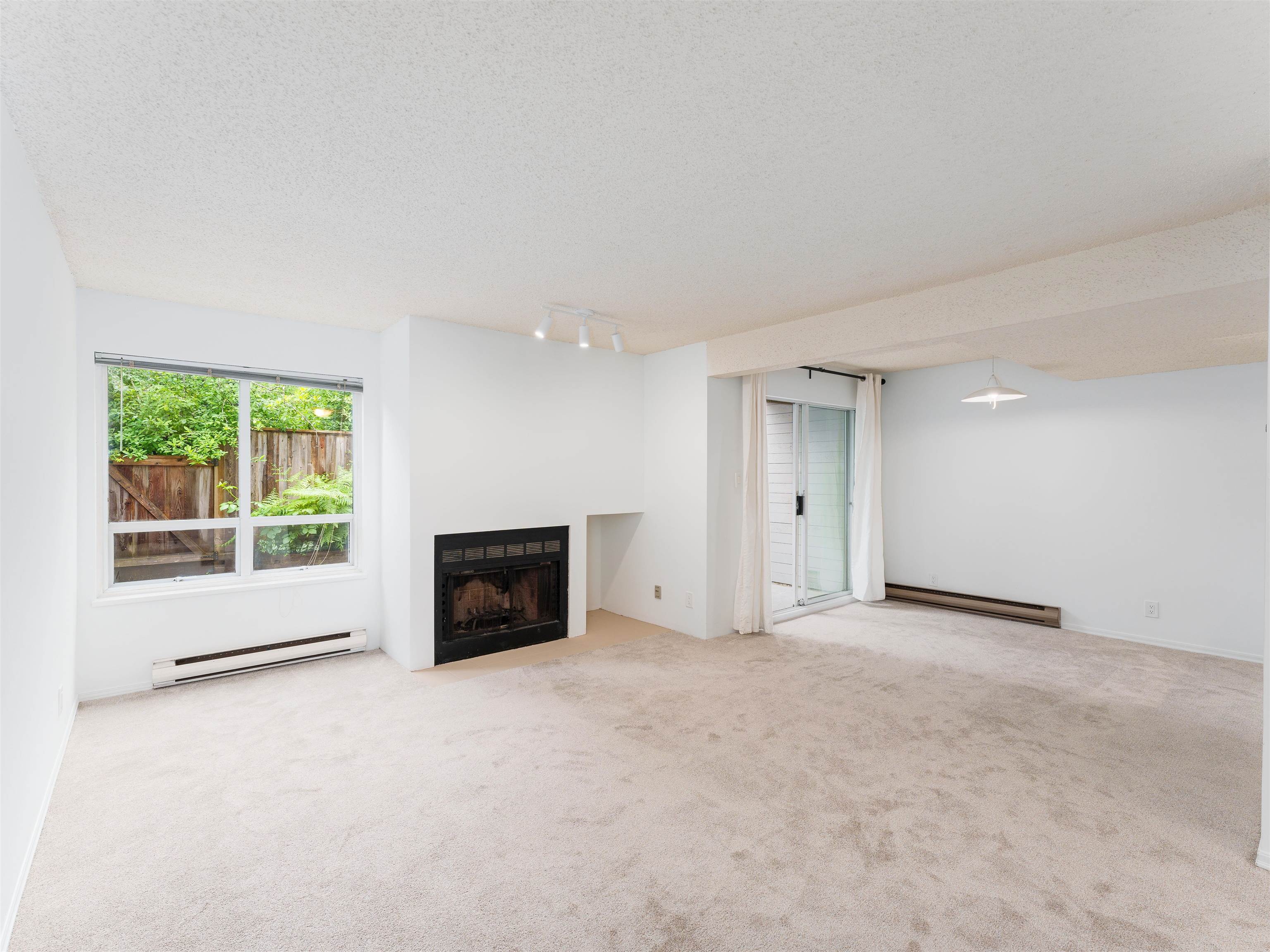 3453 DARTMOOR PLACE, Vancouver, British Columbia V5S 4G1 R2890968