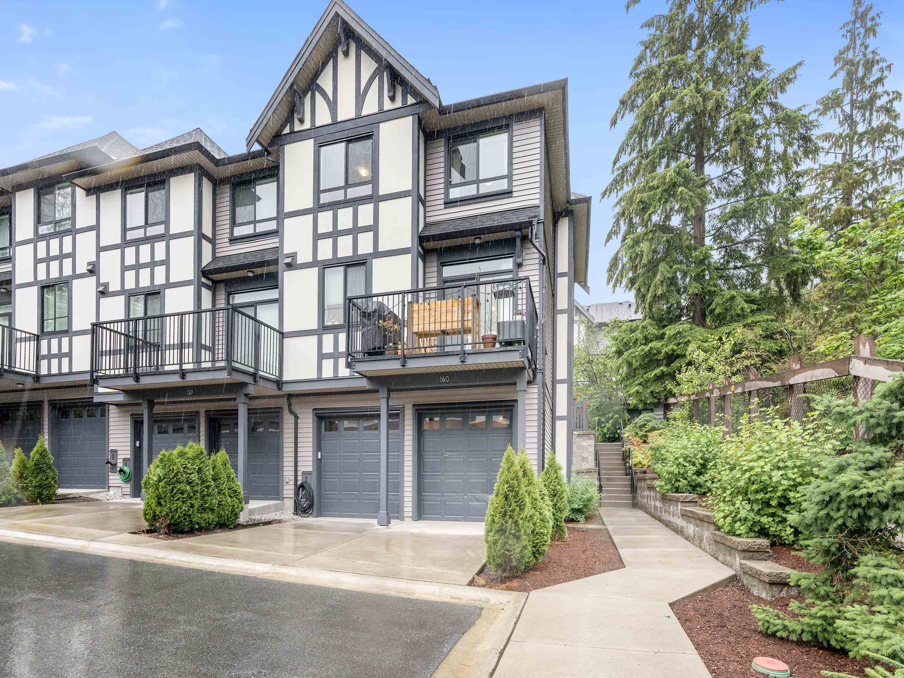160-3500 BURKE VILLAGE PROMENADE, Coquitlam, British Columbia V3E 0N2 Townhouse, 4 Bedrooms, 3 Bathrooms, Residential Attached,For Sale, MLS-R2895291