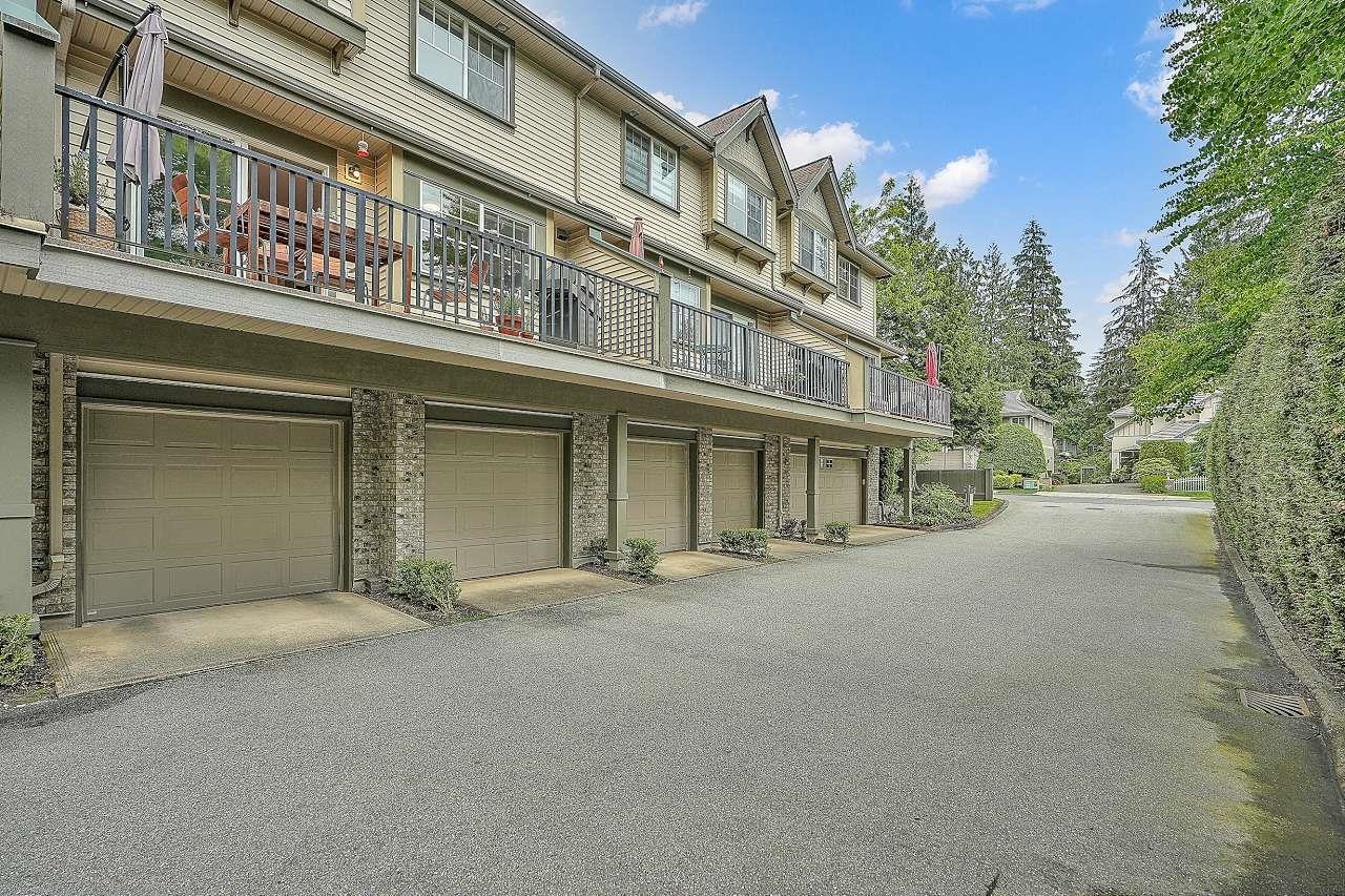 20-3300 PLATEAU BOULEVARD, Coquitlam, British Columbia V3E 3L6 R2897882