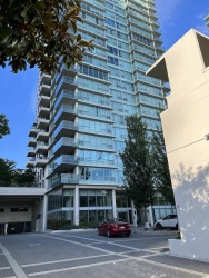 503-2200 DOUGLAS ROAD, Burnaby, British Columbia Apartment/Condo, 1 Bedroom, 1 Bathroom, Residential Attached,For Sale, MLS-R2804400