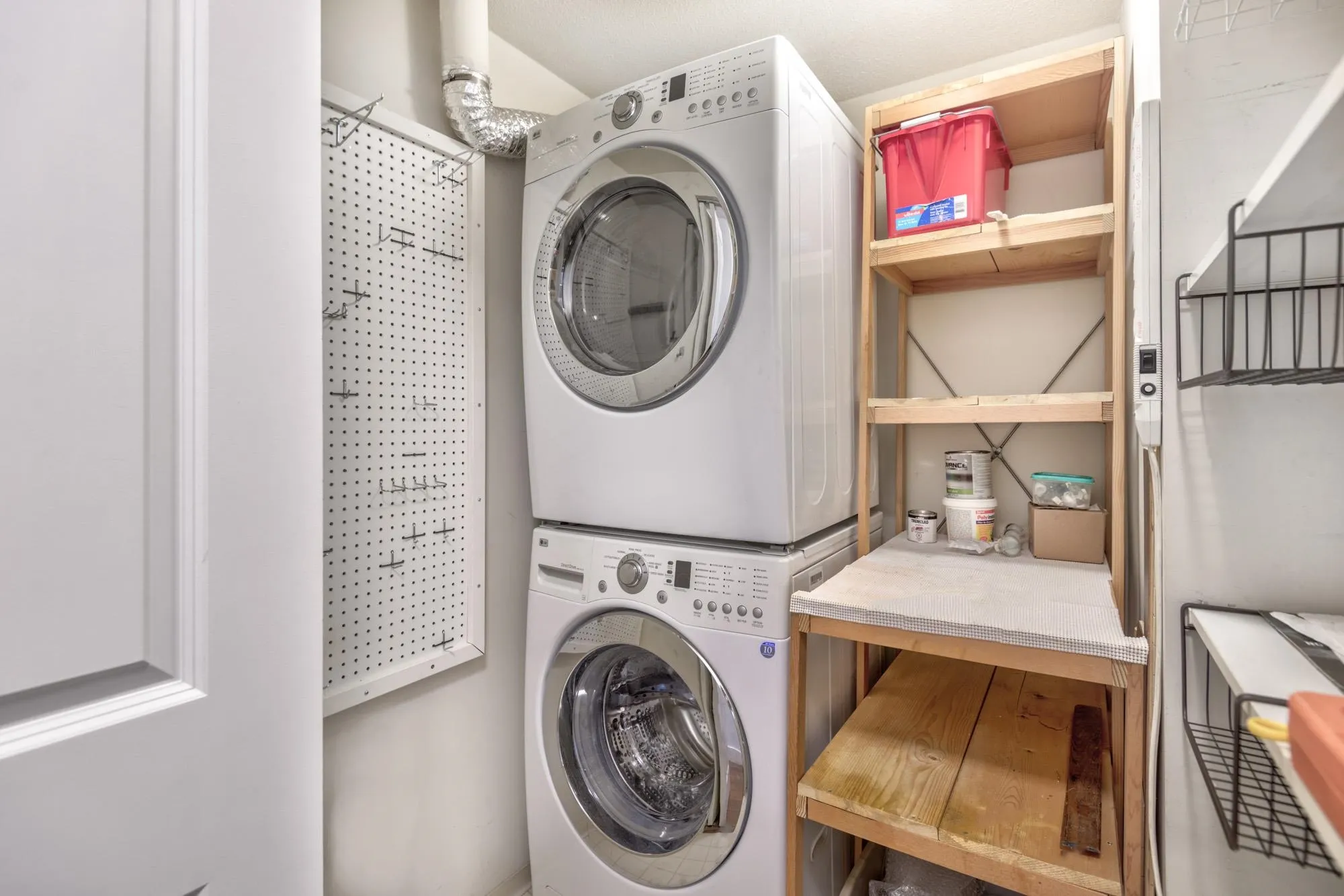 5'6 X 4'11 Storage/Laundry Room