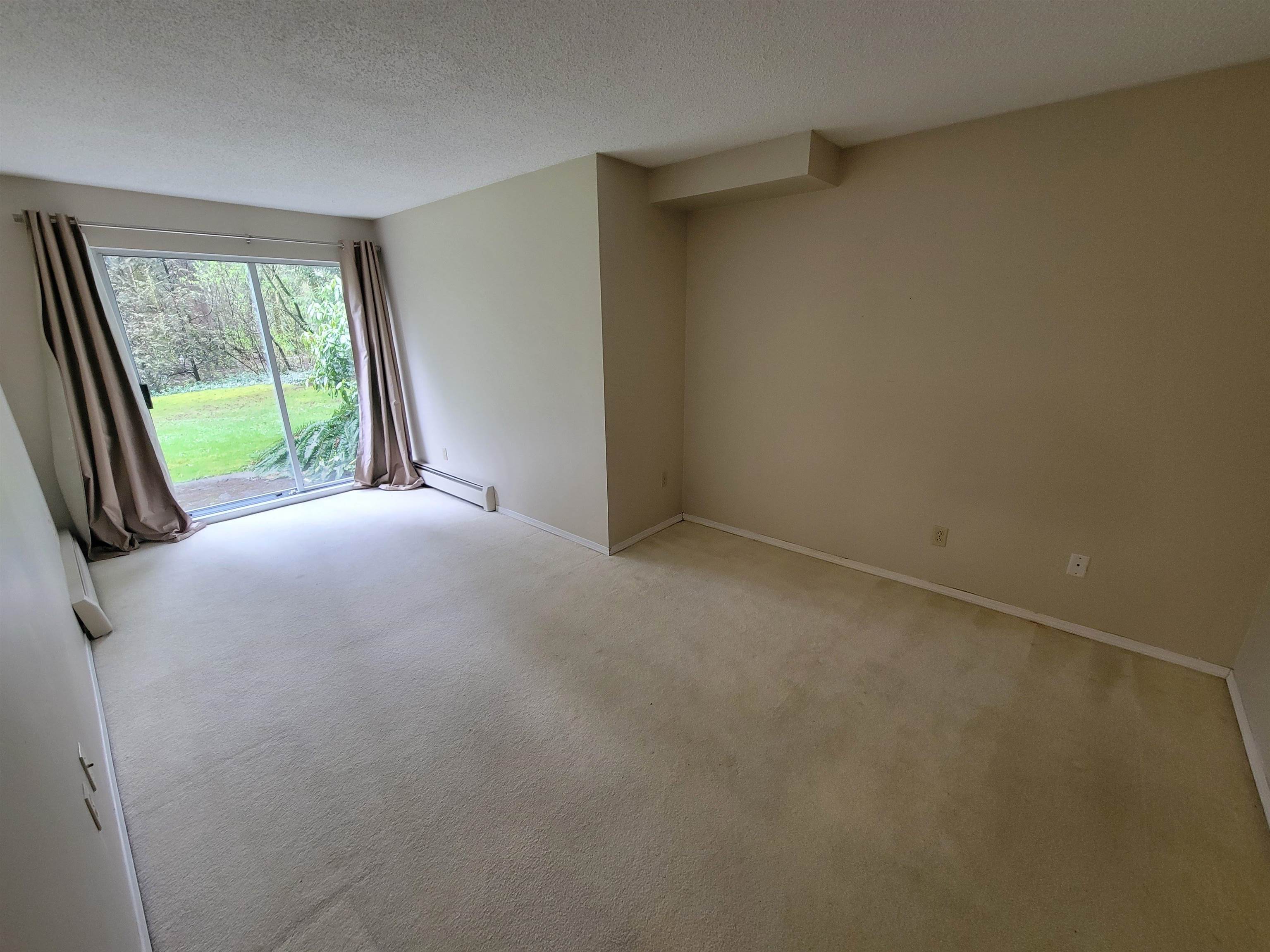 18-9000 ASH GROVE CRESCENT, Burnaby, British Columbia V5A 4L8, 3 Bedrooms Bedrooms, ,3 BathroomsBathrooms,Residential Attached,For Sale,R2867201